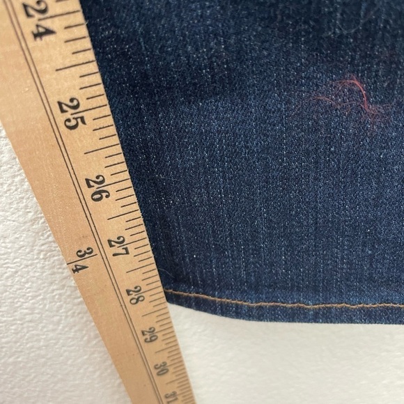 J Brand Women's Daphne Skinny Leg Jeans Size 26 Dark Wash Indigo Classic Zip Fly - Picture 7 of 10